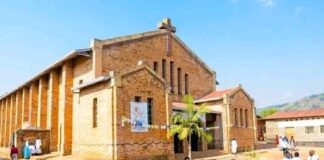 Gikondo: Padiri afungiye mu nzererezi.